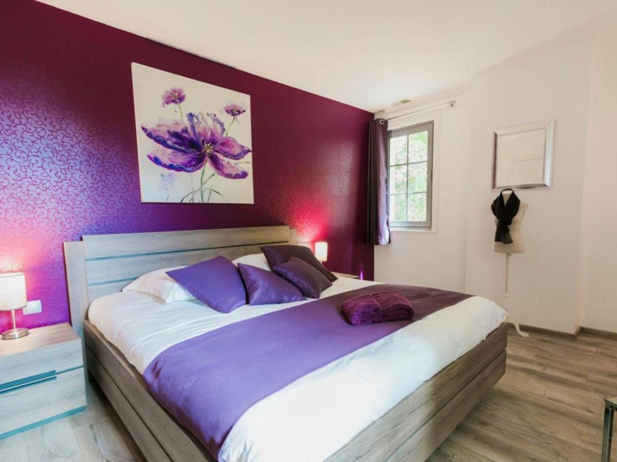 Holiday home Estaires, 5 Pieces, 10 Personnes - Fr-1-510-8 *